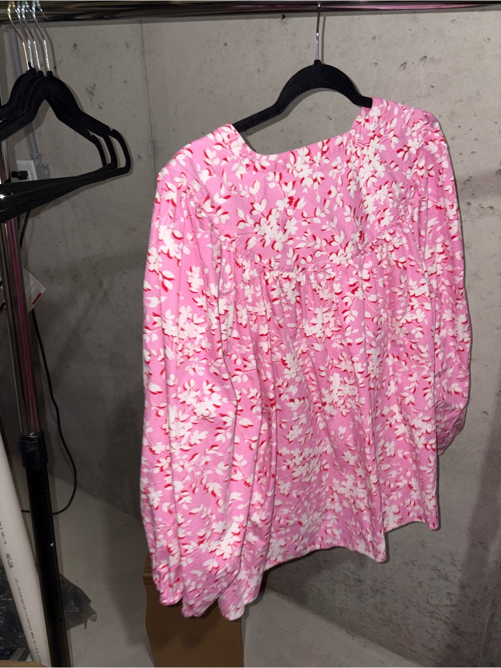 Draper James Pink Floral Puff-Sleeve Blouse - Picture 2 of 3